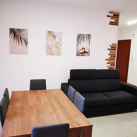 Moro House